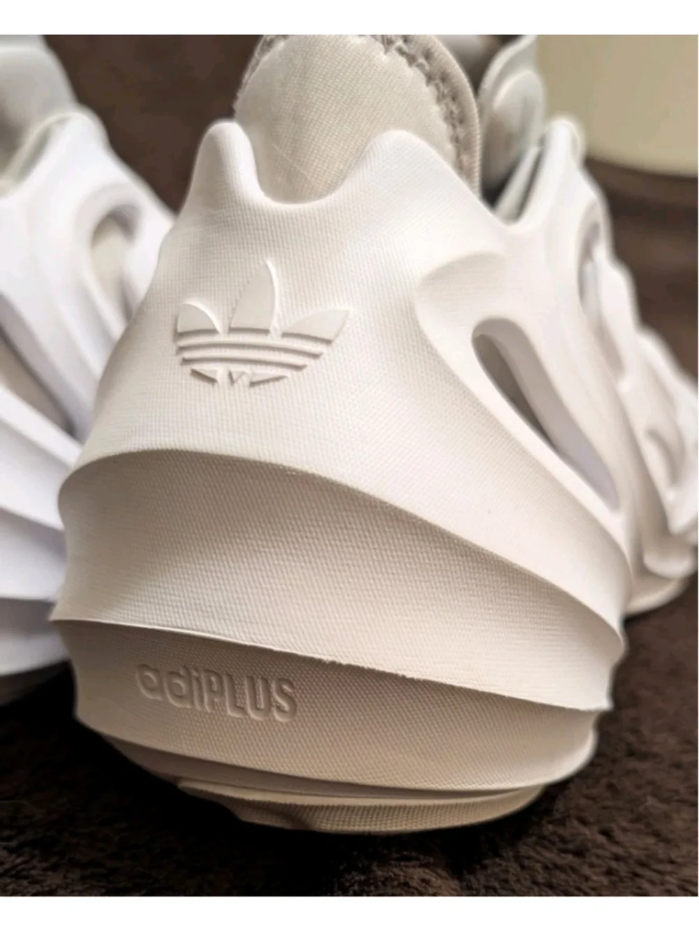 Adidas AdiFoam Q White Aluminum Gray Mens US Size 10.5 F101